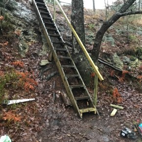 Oppgradering av trappa på&nbsp;Kniben